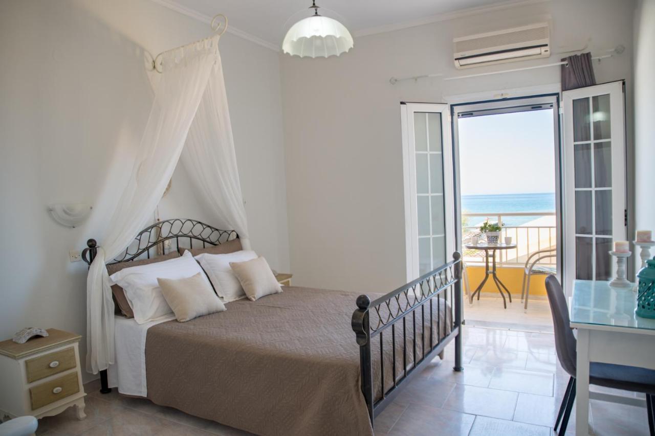 Alex Studios & Apartments Ариллас Экстерьер фото